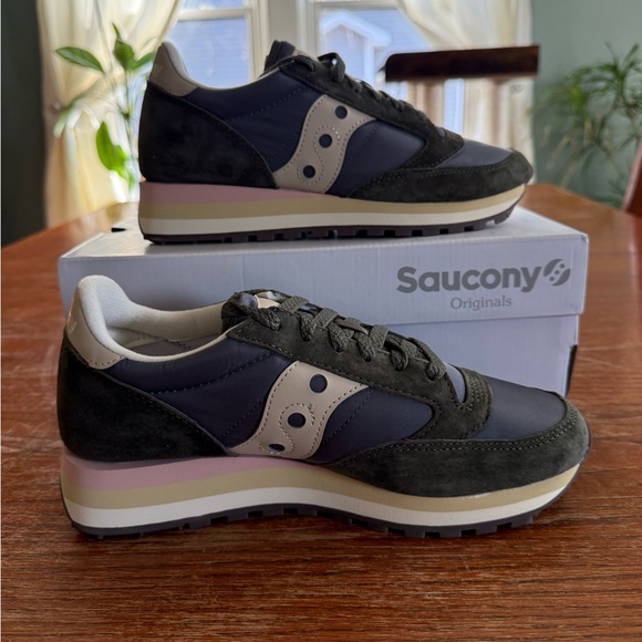 Saucony Triple Jazz Women’s Size 9 New with box - Picture 2 of 7
